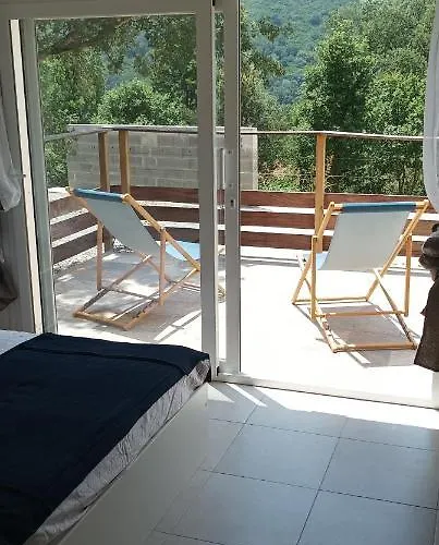 Maison 38m2 15min De Corte 30min De Bastia 펜션
